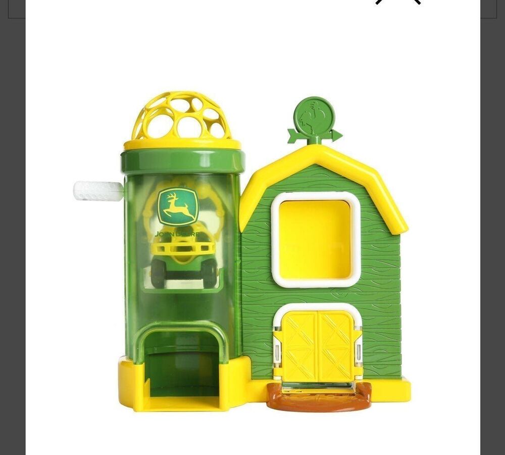 John deere toy truck barnhouse playset